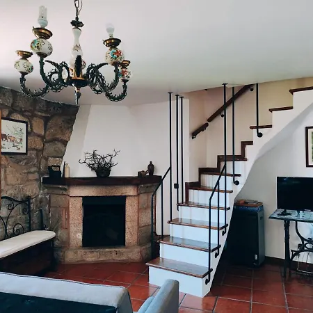 Casa Cabreiros De Cima * Melgaço